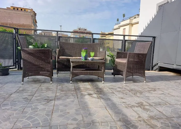 Vic Pigneto, Luxury House Terrace アパート *