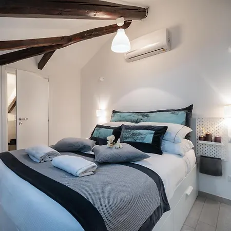 Vic Pigneto, Luxury House Terrace Rom